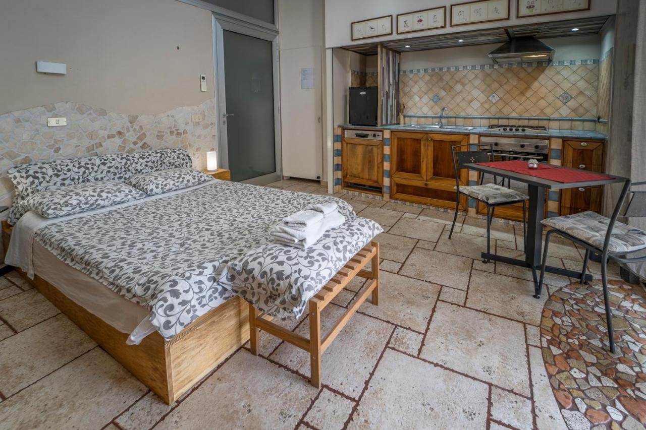 Bed and Breakfast Domus Vesuvia à Torre Annunziata Extérieur photo
