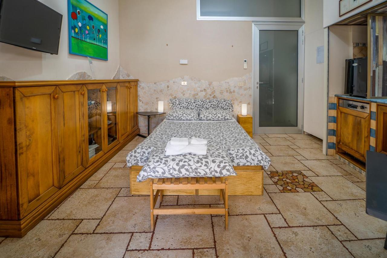 Bed and Breakfast Domus Vesuvia à Torre Annunziata Extérieur photo