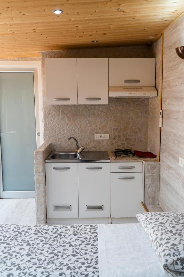 Bed and Breakfast Domus Vesuvia à Torre Annunziata Extérieur photo